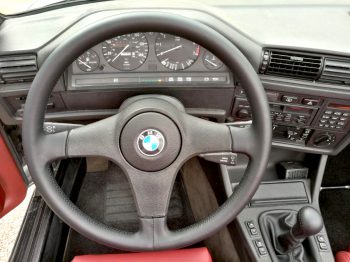 Gainage volant cuir BMW 325 E30 RC Sellerie