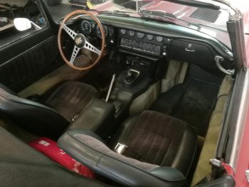 Sellerie Cuir Jaguar type E avant rénovation RC Sellerie