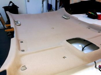 Rénovation ciel de toit Jaguar XJ6 RC Sellerie