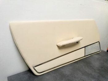 Rénovation panneaux de portes Peugeot 404 RC Sellerie