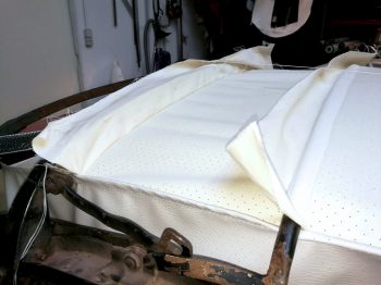 Rénovation capote Karmann Ghia RC Sellerie