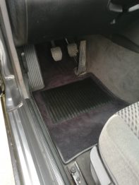 Réalisation tapis moquette luxe Coupé BMW E36 RC Sellerie
