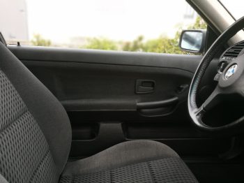 Remplacement tissu contre-porte E36 Coupé RC Sellerie
