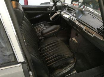 Citroën DS 21 Pallas avant rénovation RC Sellerie