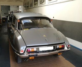 Citroën DS 21 Pallas rénovation sellerie cuir RC Sellerie