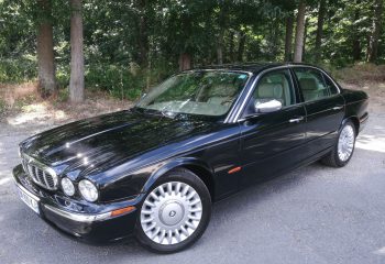 Rénovation ciel de toit Jaguar XJ 8 avec toit ouvrant RC Sellerie