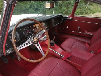 Remplacement capote Jaguar type E RC Sellerie