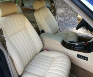 Rénovation sièges cuir magnolia Jaguar XJ40 RC Sellerie