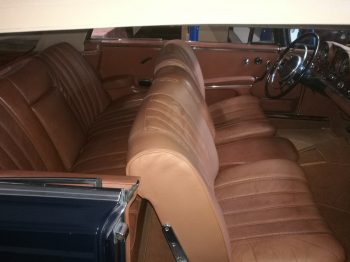 Intérieur cuir réparé Mercedes W111 cabriolet RC Sellerie