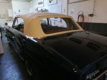 Mercedes W111 Cabriolet remplacement capote en alpaga RC Sellerie