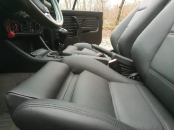 Rénovation sellerie en cuir complète BMW E30 RC Sellerie
