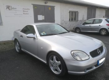 Remplacement du tissu de ciel de toit sur Coupé Mercedes CLK par RC Sellerie RC Sellerie