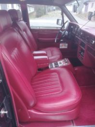 Nettoyage et hydratation des cuirs d'une Rolls-Royce Silver Spirit par RC Sellerie RC Sellerie