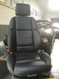 Rénovation siège conducteur et remplacement du cuir Dakota BMW E36 RC Sellerie RC Sellerie