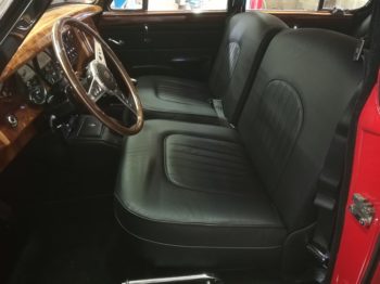 Rénovation sellerie cuir jaguar MK2 RC Sellerie