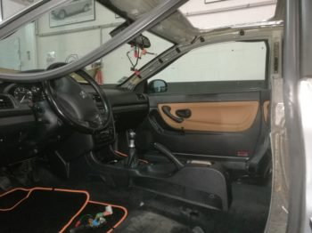 Dépose du ciel de toit Coupé 406 pour remplacement du tissu  RC Sellerie