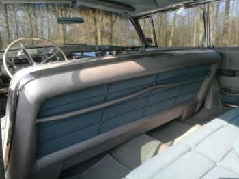 Arrière dossier banquette avant rénové par RC Sellerie RC Sellerie