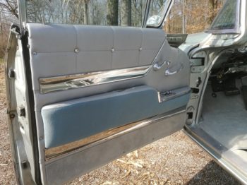 Panneau de porte avant Buick 1958 rénové par RC sellerie RC Sellerie