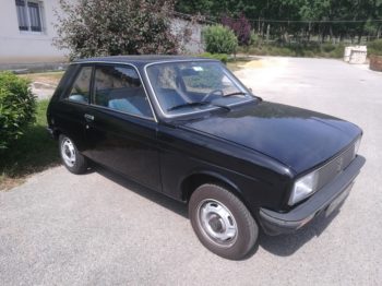Rénovation des mousses et des coiffes en jersey des sièges avant sur Coupé 104 Z par RC Sellerie RC Sellerie