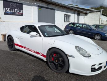 Remplacement du tissu de ciel de toit Porsche Cayman S par RC Sellerie RC Sellerie