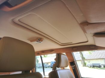Remplacement du ciel de toit avec toit ouvrant sur Break Volvo 760 GLE - RC Sellerie RC Sellerie