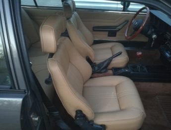 Réalisation en cuir des sièges avant d'une Alfa Romeo GTV6 - RC Sellerie RC Sellerie