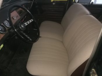 Rénovation des sièges avant en tissu Jersey d'une R8 Classique par RC Sellerie RC Sellerie