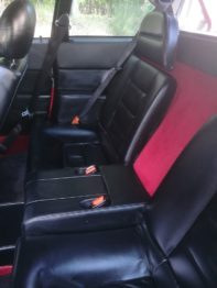 Nettoyage et hydratation des cuirs d'une ferrari Mondial T par RC Sellerie RC Sellerie