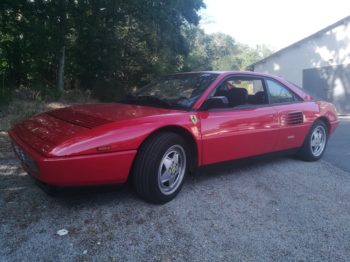Rénovation des cuirs d'une ferrari Mondial T par RC Sellerie RC Sellerie