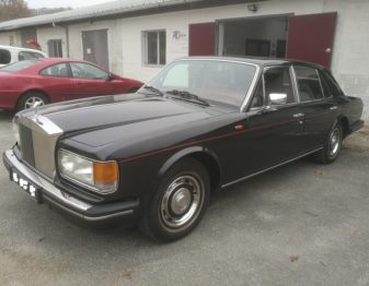 Rénovation de l'intérieur d'une Rolls-Royce Silver Spirit par RC Sellerie RC Sellerie