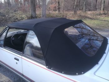 Remplacement d'une capote en Alpaga pour une opel Ascona Cabriolet GT 2.0 par l'Atelier RC sellerie RC Sellerie