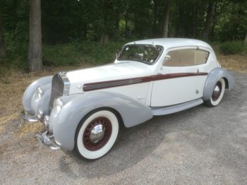 Remplacement des moquettes d'habitacle sur un Coach Delage de 1938 par RC Sellerie RC Sellerie