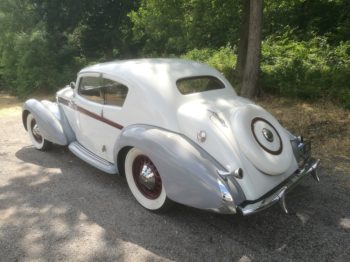 Remplacement des moquettes d'habitacle sur un Coach Delage de 1938 par RC Sellerie RC Sellerie