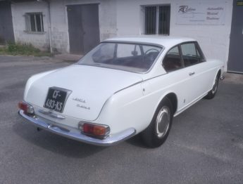 Rénovation de la sellerie d'une Lancia Flavia par RC Sellerie à Gambais RC Sellerie