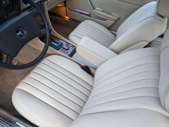Réalisation d'une sellerie cuir pour un Coupé SLC 450 de 1977 par RC Sellerie RC Sellerie