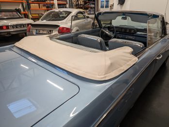 Remplacement de la capote en Vinyle d'une Buick Slylark par RC Sellerie RC Sellerie
