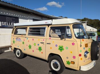 Personnalisation de la sellerie du Combi Volkswagen T3 en vinyle chez RC Sellerie RC Sellerie