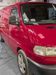 Remplacement du tissu de ciel de toit en jersey sur Combi VW T4 chez RC Sellerie RC Sellerie