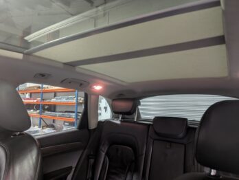 Remplacement du store occultant de toit ouvrant panoramique par RC Sellerie - valable aussi sur VW Touran et Tiguan RC Sellerie